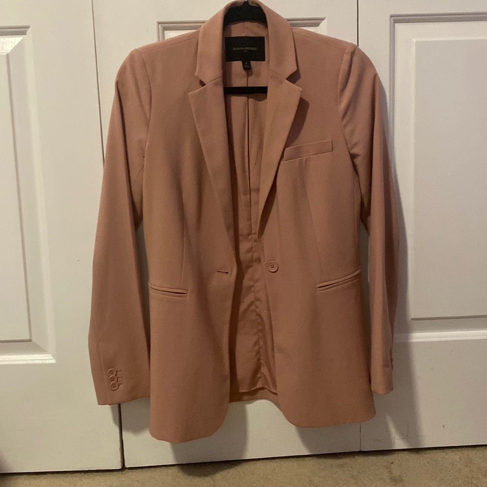 Banana Republic boyfriend blazer